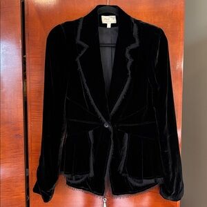 Elizabeth and James Velvet Silk Lined Blazer Size 2